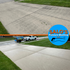 Trusted-Concrete-Cleaning-Driveway-Washing-in-Englewood-Ohio 0